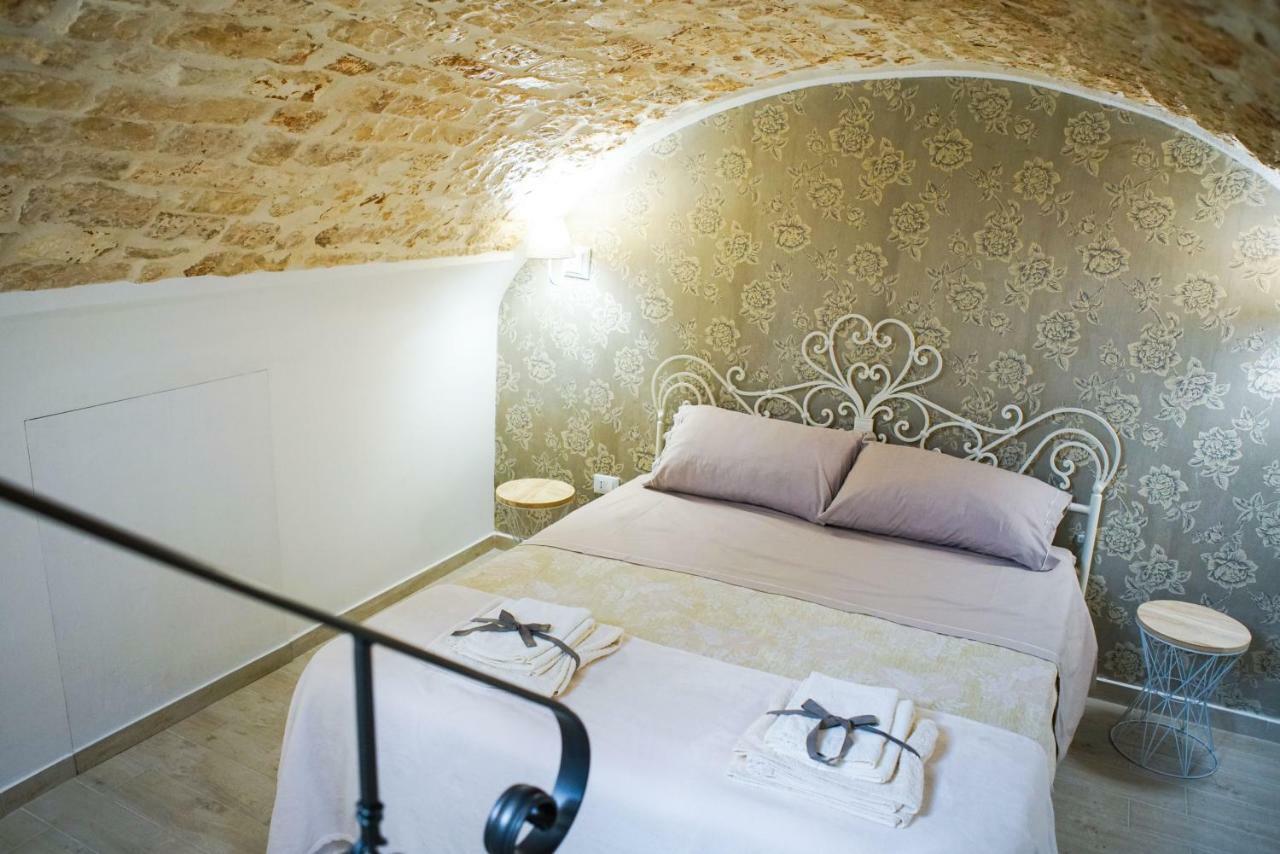 Home 5 - Giu In Dimora بوتينيانو المظهر الخارجي الصورة